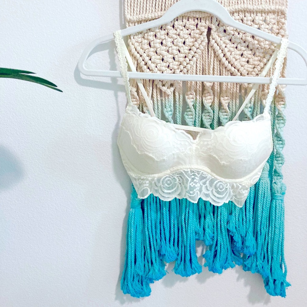 VS PINK | White Padded Lace Bralette 🤍